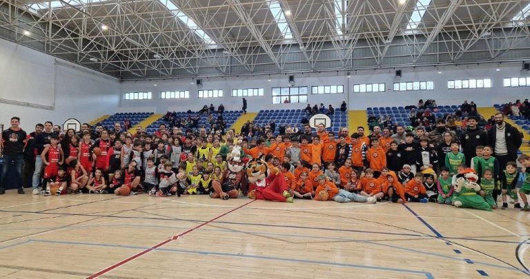 SEIA ACOLHEU 140 CRIANÇAS EM CONVÍVIO DE MINIBASQUETE