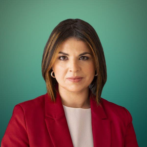 Joana Viveiro é a candidata independente pelo PS à presidência da Câmara Municipal de Gouveia. “…é fundamental que as cidadãs e cidadãos que residem neste nosso território, como eu, se envolvam ativamente na política, trazendo novas ideias, um novo dinamismo e uma forma diferente de pensar e agir.”