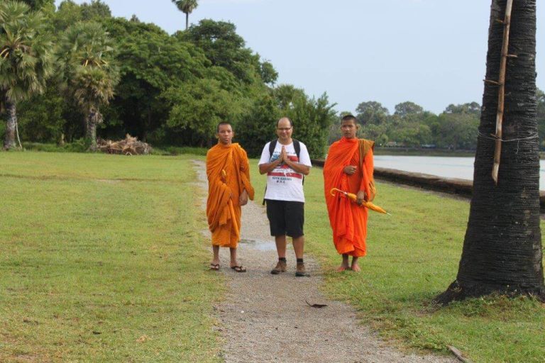 Crónicas do Oriente — O Camboja, entre a dor e a doçura