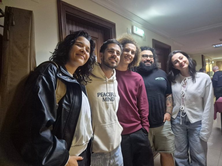 Música e Alegria na Fundação Aurora Borges. ​Os Átoa e Aurora Pinto proporcionam tarde inesquecível aos seus utentes