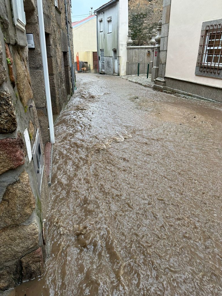 Registos em vídeo do mau tempo que assolou Seia e as freguesias