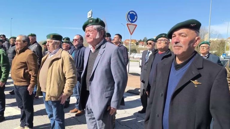 Paraquedistas da Estrela reavivam “espírito de corpo” em homenagem aos antigos combatentes em Seia
