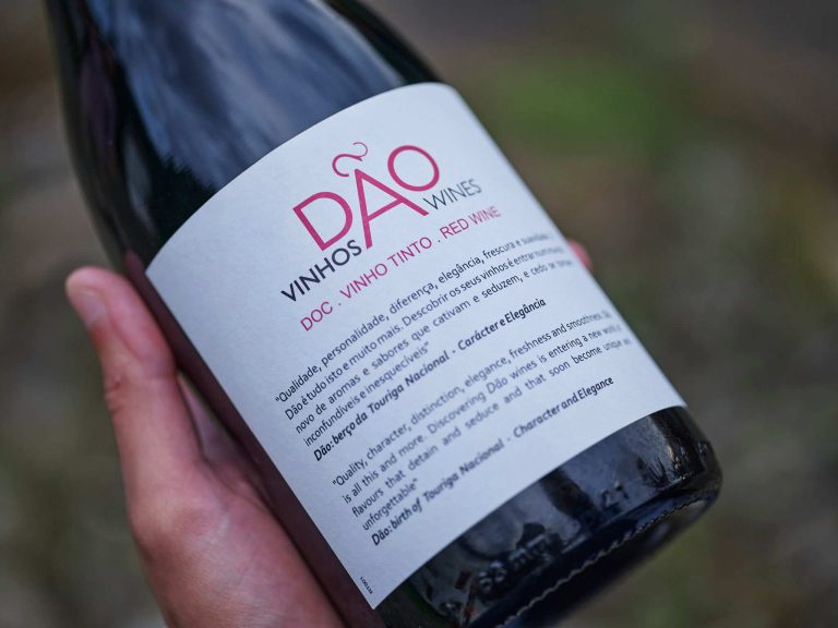 Casa da Passarella Vindima 2014 eleito o Melhor Vinho Tinto de Portugal nos Prémios Grandes Escolhas