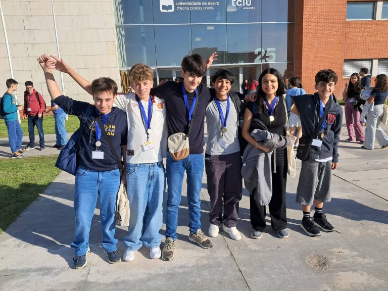 Olimpíadas de Química AEGCC brilha na Universidade de Aveiro com ouro e prata e melhor prova teórica
