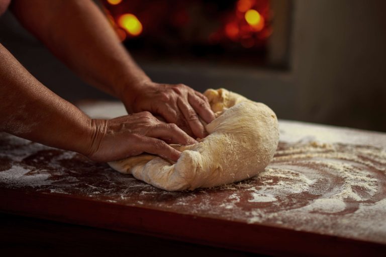 O pão que define o país volta à mesa: estão abertas as inscrições para eleger o Melhor Pão de Portugal, concurso que decorre a 30 de maio, no Museu do Pão em Seia