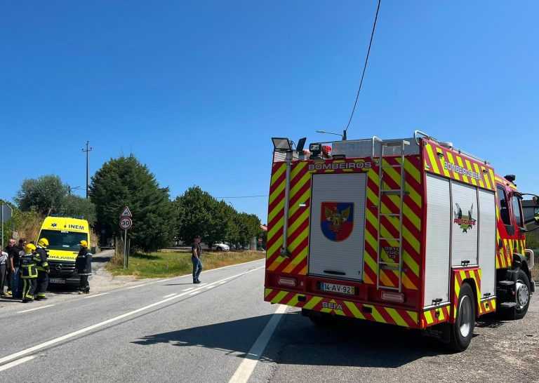 Despiste de motociclo provoca um ferido em Pinhanços
