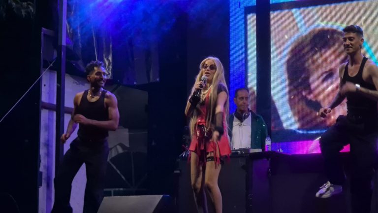 JSM falou com a Ruth Marlene que proporcionou uma noite repleta de emoção e proximidade na Festas em Honra de Nossa Senhora da Nazaré, na aldeia de Cabeça