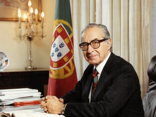 Centenário do nascimento de Almeida Santos assinalado com programa evocativo em Seia
