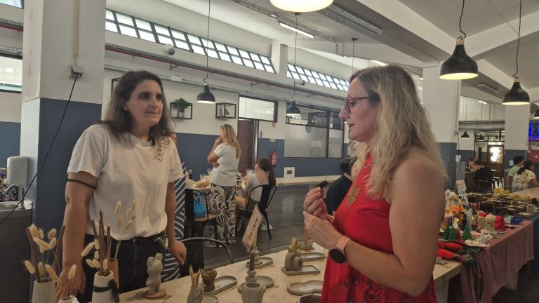 Mercado Municipal de Seia recebe 1.ª edição da Feira de Artesanato