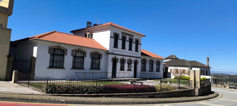Seia assinala aniversário da República com encontro dedicado aos 50 anos do Poder Local Democrático