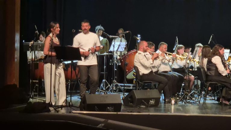 Música, juventude e tradição universitária encheram a Casa Municipal da Cultura de Seia